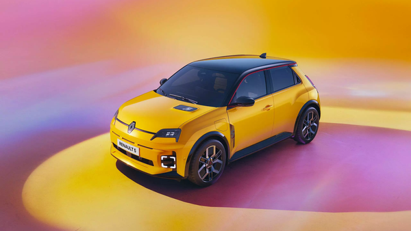 Efsane Elektriklendi: Renault 5 E-Tech Geri Sayımda!
