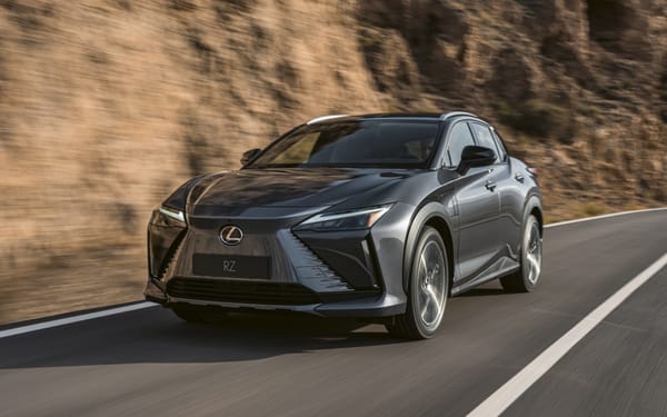 Lexus'un Elektrikli Çağı Başladı: RZ 450E Türkiye Yollarında!